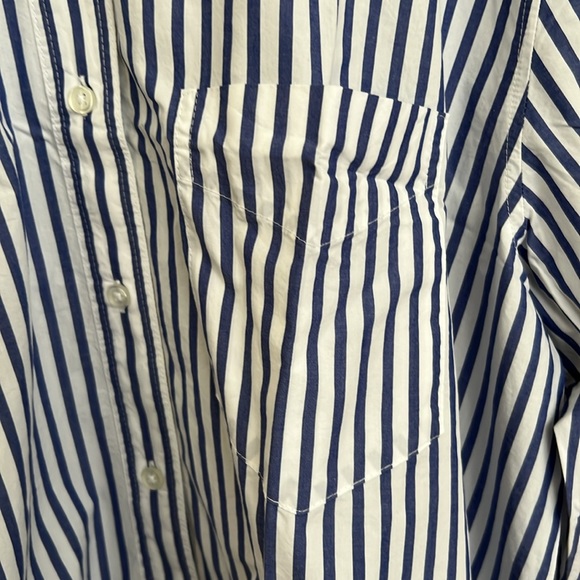 H&M striped button front shirt - Picture 2 of 4